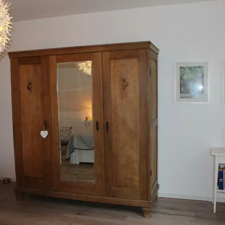 Im Tuermchen Апартаменты Oberfell